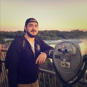 Meet your Posher, Zack